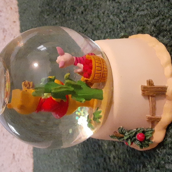 * November* Disney glitter globe, 4" tall - Picture 2 of 4